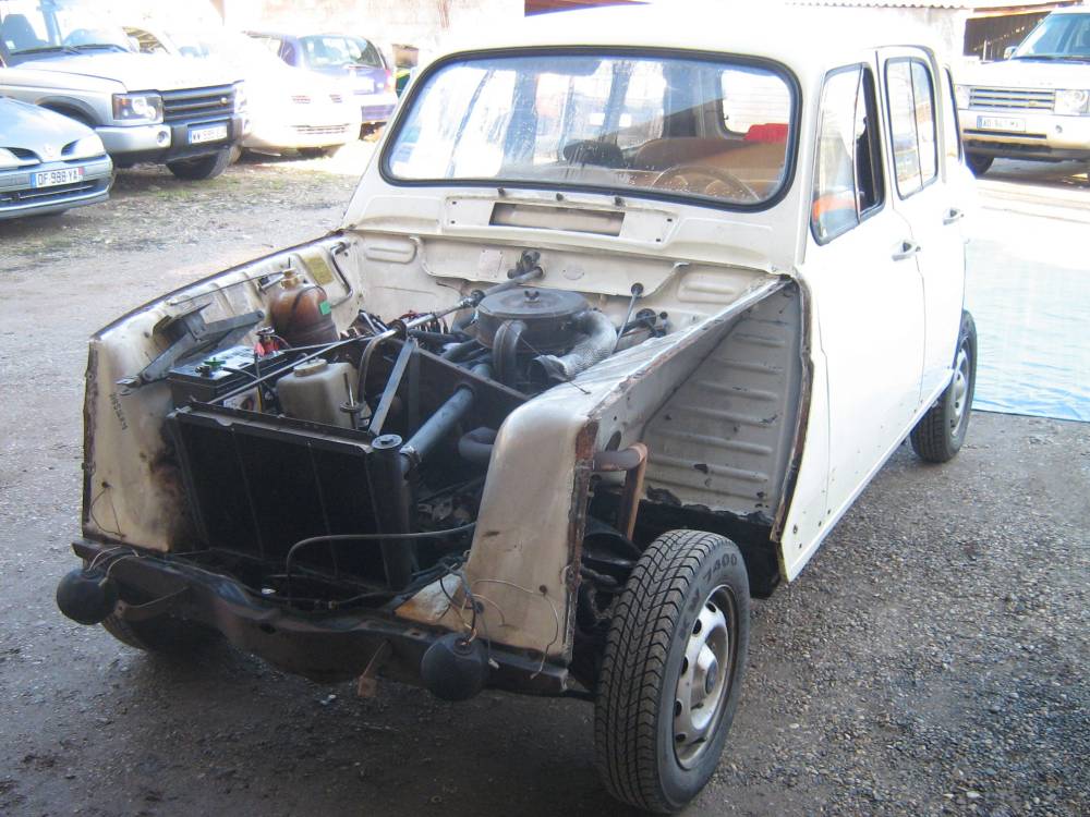 Rénovation Renault 4L